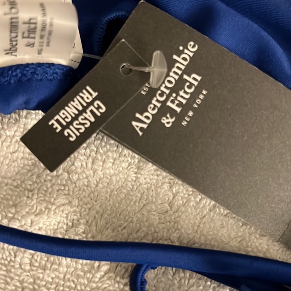 Abercrombie & Fitch ladies bikini - Picture 4 of 6